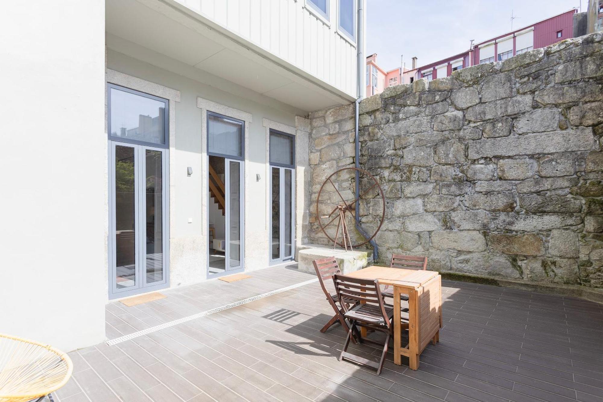 Liiiving In Porto - Terrace & Sunny Apartment Екстер'єр фото